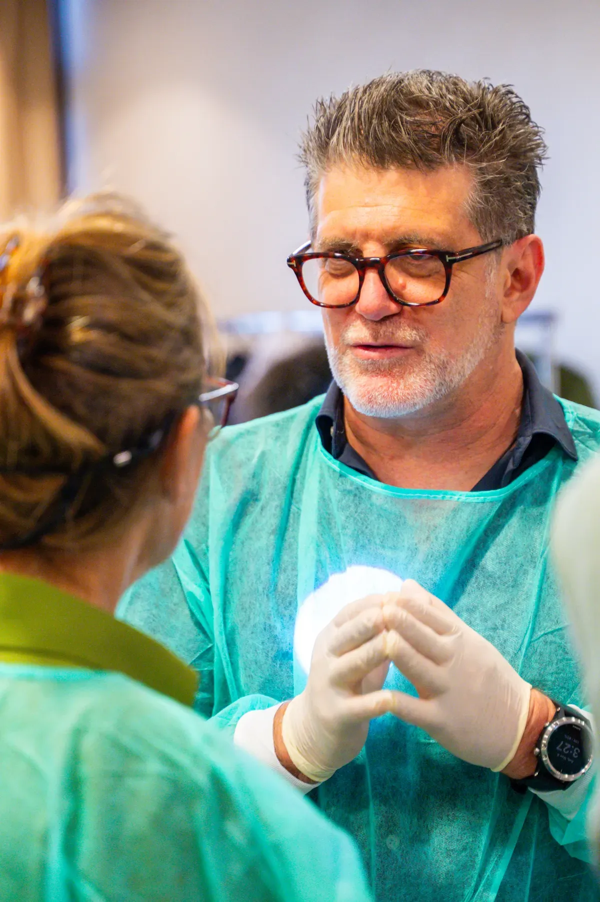 Il Dott. Ernesto Bruschi durante la dimostrazione pratica al corso Espansione 4.0 di Bologna